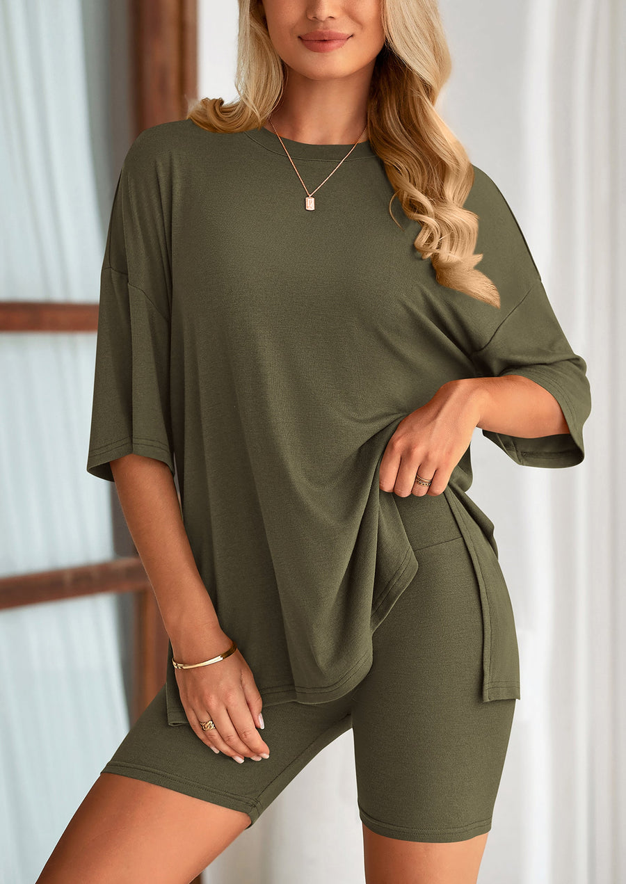 COMFYWOMEN Women's Two Piece Lounge Set Casual Oversized Shirts Shorts Matching Outfit