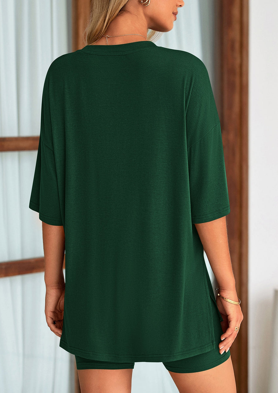 COMFYWOMEN Women's Two Piece Lounge Set Casual Oversized Shirts Shorts Matching Outfit
