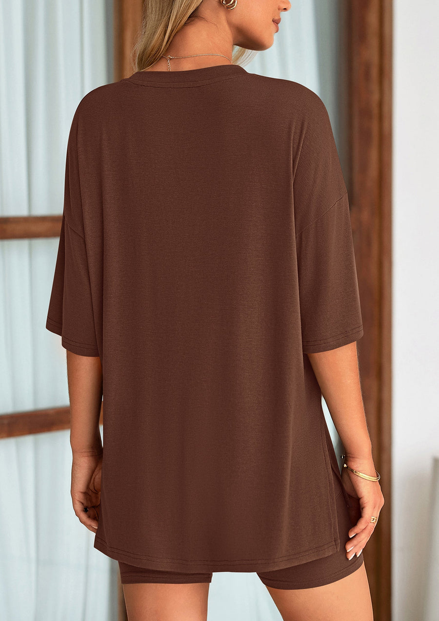 COMFYWOMEN Women's Two Piece Lounge Set Casual Oversized Shirts Shorts Matching Outfit