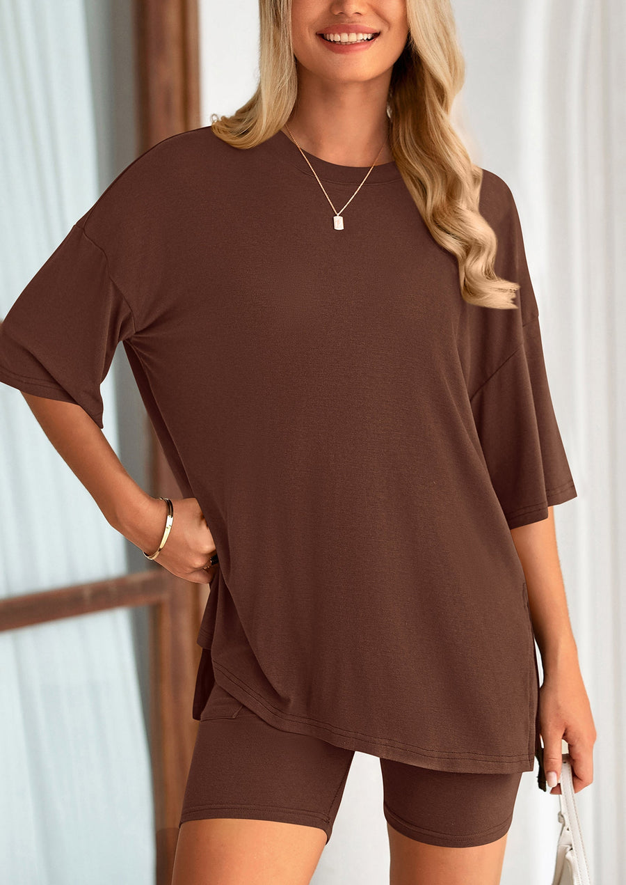 COMFYWOMEN Women's Two Piece Lounge Set Casual Oversized Shirts Shorts Matching Outfit