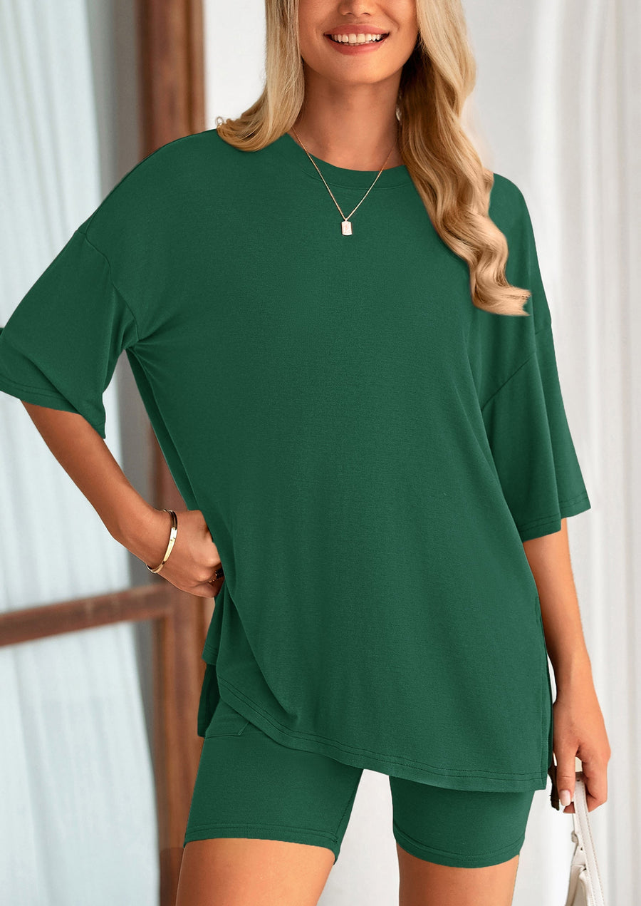 COMFYWOMEN Women's Two Piece Lounge Set Casual Oversized Shirts Shorts Matching Outfit