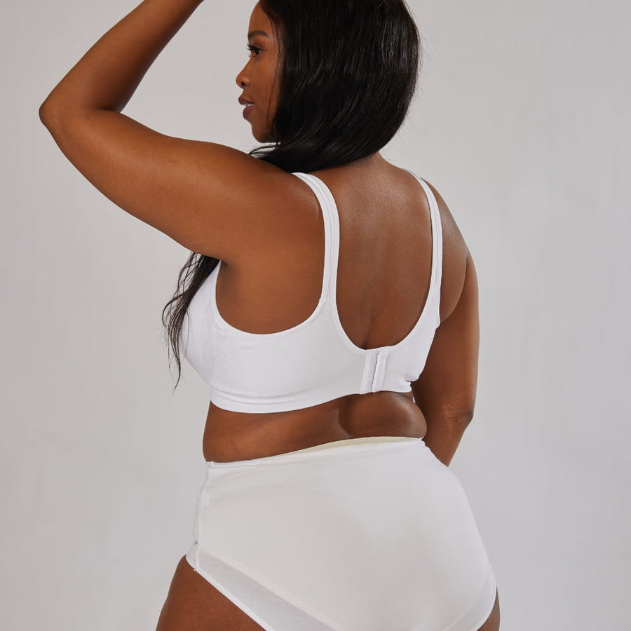 Body & Bra Ana - Comfortable Supportive Bra with Adjustable Straps